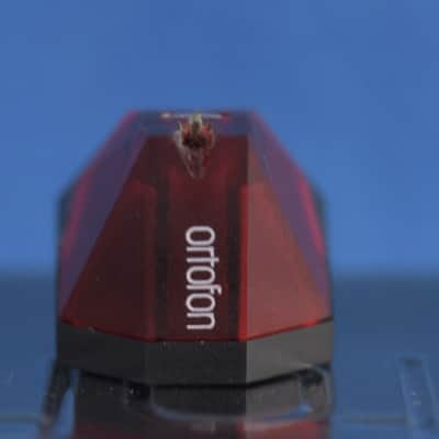 Ortofon 2M Red Cartridge In Excellent Condition image 2