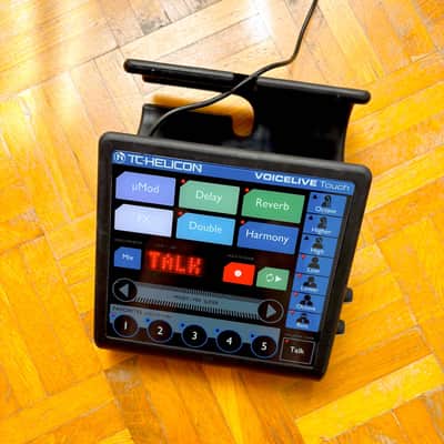TC Helicon VoiceLive Touch Vocal Harmony and Multi-Effects Processor with original power supply! image 9
