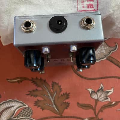 Caroline Guitar Company Parabola Solid State Tremolo Limited Edition - CME Exclusive 2018 - 2019 - Throwback Can image 2