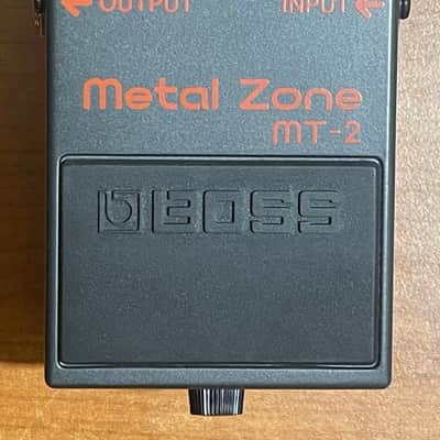 Immagine BOSS MT-2 Metal Zone - Effetto distorsione a pedale per Chitarra - 2