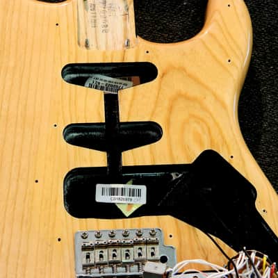 Fender Limited Edition American Performer Stratocaster - Natural 2019 image 17