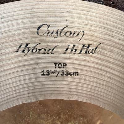 Zildjian K Custom Hybrid 13¼" Hi-Hat Cymbals – Pair – 2.0 lb Top / 2.6 lb Bottom – Used image 3