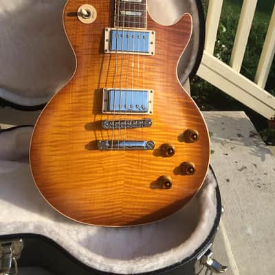 Gibson Les Paul Standard Premium Plus 2010 Honey Burst image 2