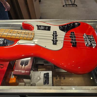 Fender Jazz Bass - Coral Red image 3