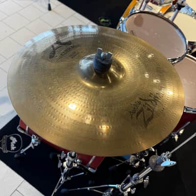 Zildjian 16" A Custom Crash Cymbal 1991 - Present - Brilliant image 1