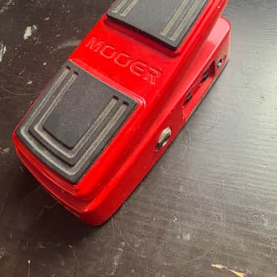Mooer Pitch Step - pitch shifter image 1