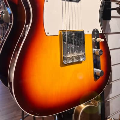 Fender Custom Shop '59 Reissue Telecaster Custom Chocolate 3 Tone Burst image 2