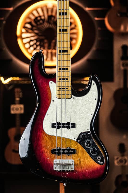 1970s Belamy J-style Bass sunburst Bild 1