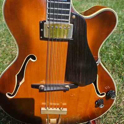 🎶  FOR SALE: RARE 1975 CARL BARNEY HAND-CARVED 17" ARCHTOP 🎶 image 6
