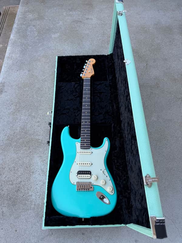 Fender American Ultra Luxe Vintage '60s Stratocaster HSS 2025 - Present Sea Foam Green