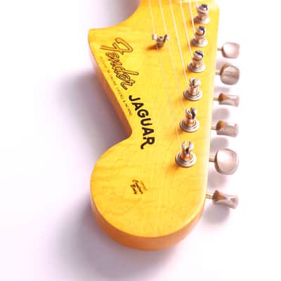 Fender Jaguar 1963 - Sunburst - cool sounding and all original Pre-CBS Jaguar with original hard case - check video! image 10