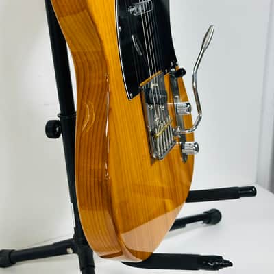Fender American Professional II Telecaster with Maple Fretboard 2023 - Roasted Pine image 3