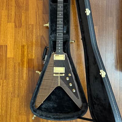 Banker Guitars Albert King Lucy Flying V Dan Erlewine Gibson Authorized Partner - Walnut image 12