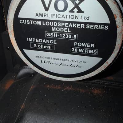 Vox AC30CC2 Custom Classic 2-Channel 30-Watt 2x12" Guitar Combo 2005 - 2010 - Black image 4