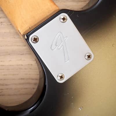 1970s Fender Mustang Bass – Custom Lollar Thunderbird + Riggio Silverburst Relic – 7lbs 13oz image 12
