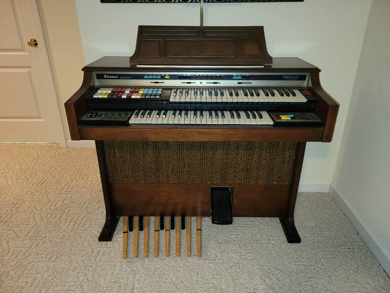 Thomas Organ Californian 266 Quadraphonic Electric Organ 1973 - Fully Original image 1