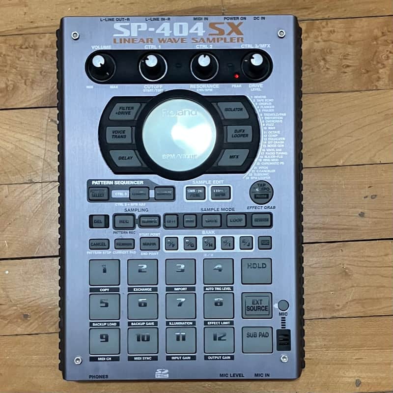 Roland SP-404SX Linear Wave Sampler | Reverb
