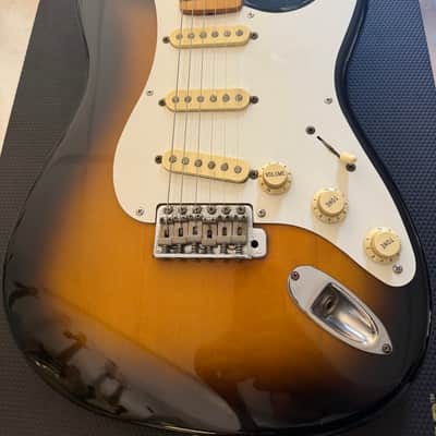 Fender ST57-53 1994 - Tobacco Sunburst image 2