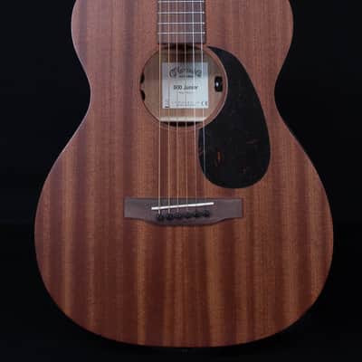 Martin 000JR-E Junior Acoustic Electric, Sapele image 1