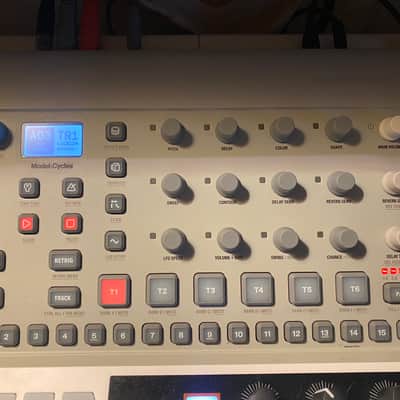 Elektron Model:Cycles Groovebox 2020 - Gray image 1