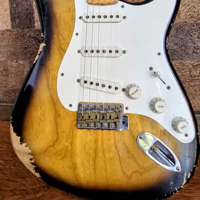 Fender 1957 Custom Shop Stratocaster 2022 Heavy Relic, Brownie vibe image 5