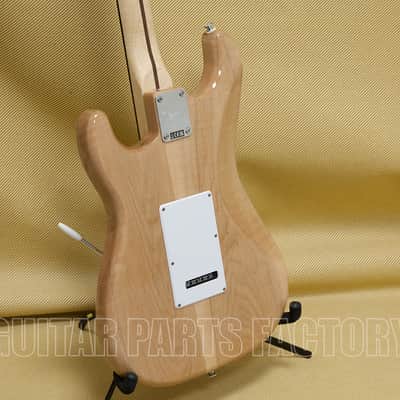 037-8100-521 Squier FSR Affinity Series™ Stratocaster® Guitar HSS, Laurel Fingerboard, White Pickguard, Natural 0378100521 image 6