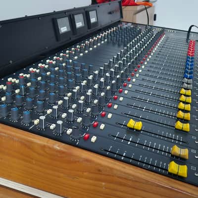 Alice Soundtech Series A 24 Channel Mixing Desk image 2
