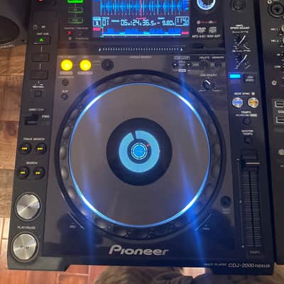 Pioneer CDJ-2000 Nexus Professional Media Player x2 image 1