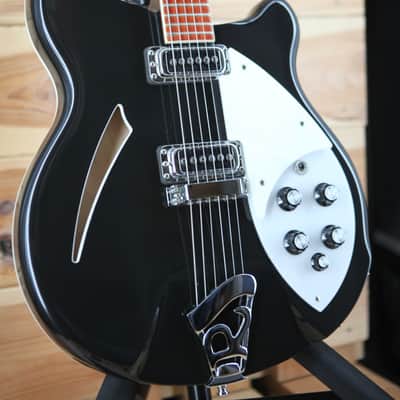 Rickenbacker 360 - Jetglo image 5