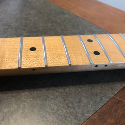 Musikraft Quarter sawn 1-piece maple T-style neck never installed - Light lacquer image 15