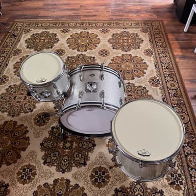 Slingerland Drumset Sparkling Silver Pearl 60`s - Sparkling Silver image 4