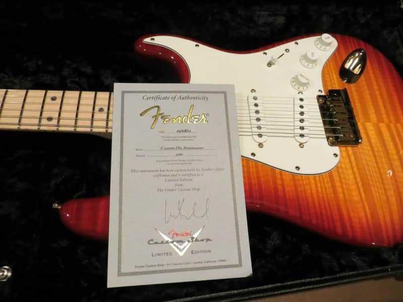 Rare Fender Custom Shop Limited Edition Custom Deluxe 2012 AAA Aged Cherry Burst Never Played image 1