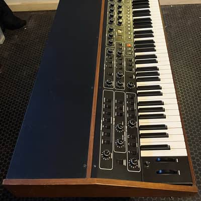 Sequential Prophet T8 76-Key 8-Voice Polyphonic Synthesizer 1983 - 1986 - Black with Wood Sides image 4