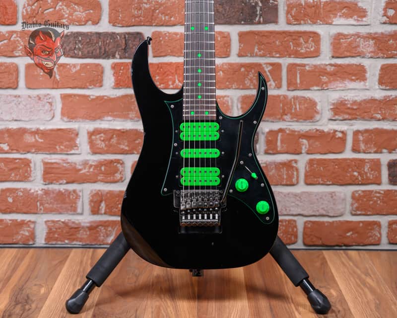 Ibanez UV7 Steve Vai Signature Black 1991 w/OHSC image 1