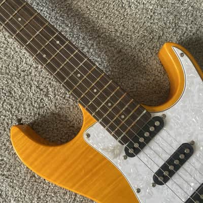 Xavier Tiger Maple Strat Style Electric Guitar, Alder Body, Maple Neck, Rosewood Fingerboard image 14