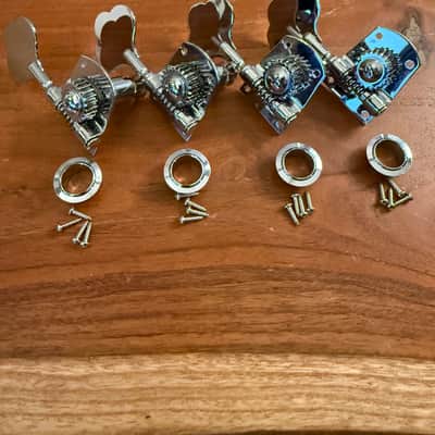Fender Standard / Highway One Bass Tuning Heads (4) - Chrome image 1
