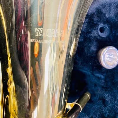 Yamaha YEP201 Bb Baritone Euphonium 3-Valve Piston Front Action W/Case | EXCELLENT CONDITION image 3