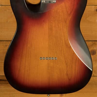 Fender American Ultra Luxe Vintage '60s Telecaster Custom - Rosewood - 3-Colour Sunburst image 2