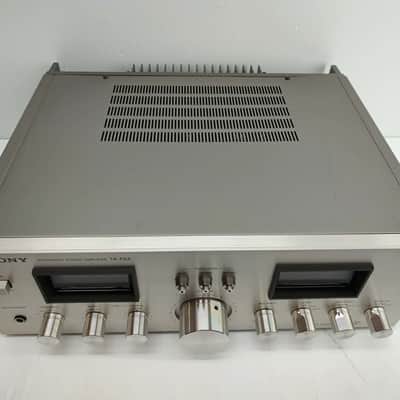 Sony Integrated Amplifier 2 x 100 Watts - 8 Ohms 1977-1979 - Silver image 4