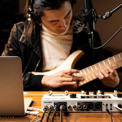 HOTONE Multi-Effects Pedal Processor Touch Screen Guitar Bass Amp Modeling IR Cabinets Simulation Dual Effect Chains with FX Loop MIDI I/O Stereo OTG USB Audio Interface Ampero II Stage image 6