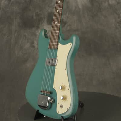 1965 SILVERTONE model 1417 L 1413 w/Vibrato TURQUOISE image 4