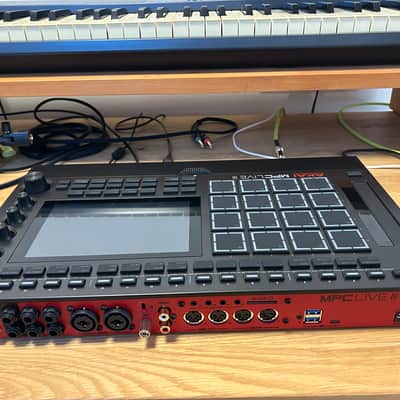 Akai MPC Live III Standalone Sampler / Sequencer 2025 - Present - Black image 5