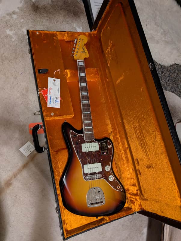 Fender American Vintage II '66 Jazzmaster 2022 - Present - 3-Color Sunburst
