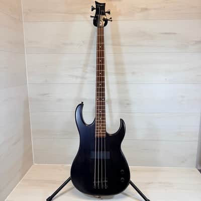 Dean Edge 14 4-String Bass Guitar Satin Black 2000's image 13
