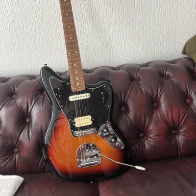 Fender Player II Jaguar 2023 - Present - 3-Color Sunburst image 2