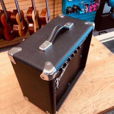 Fender Frontman Practice Guitar Combo Amp image 3