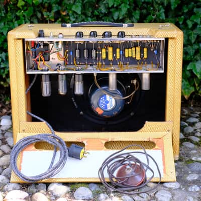 1960 Fender Vibrolux 5Y3GT Tweed tube-amp  image 8