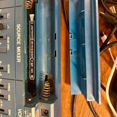 Roland SH-101 32-Key Monophonic Synthesizer 1982 - 1986 - Blue image 8