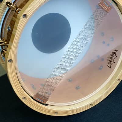 Yamaha MSD1470EJ Elvin Jones Signature 14x7" Maple Snare Drum with Wood Hoops, Gold Hardware 2000s - Gold Sparkle image 6