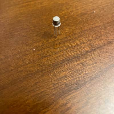 10 NOS Continental Devices Indian Ltd. (CDIL) BC109C NPN Transistor - TO-18 metal can for Fuzz Face, etc. image 1